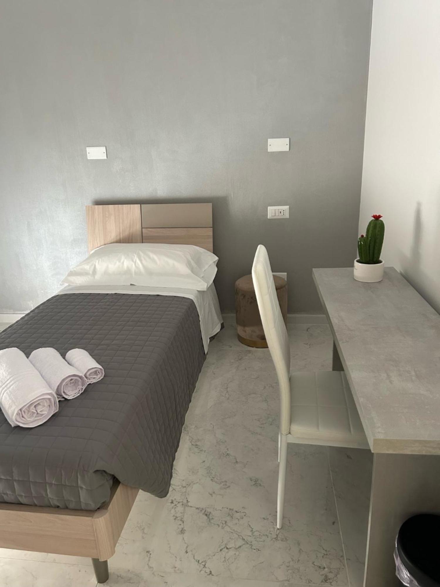 Aqua Marine B&B - Rooms And Apartments Milazzo Exterior photo