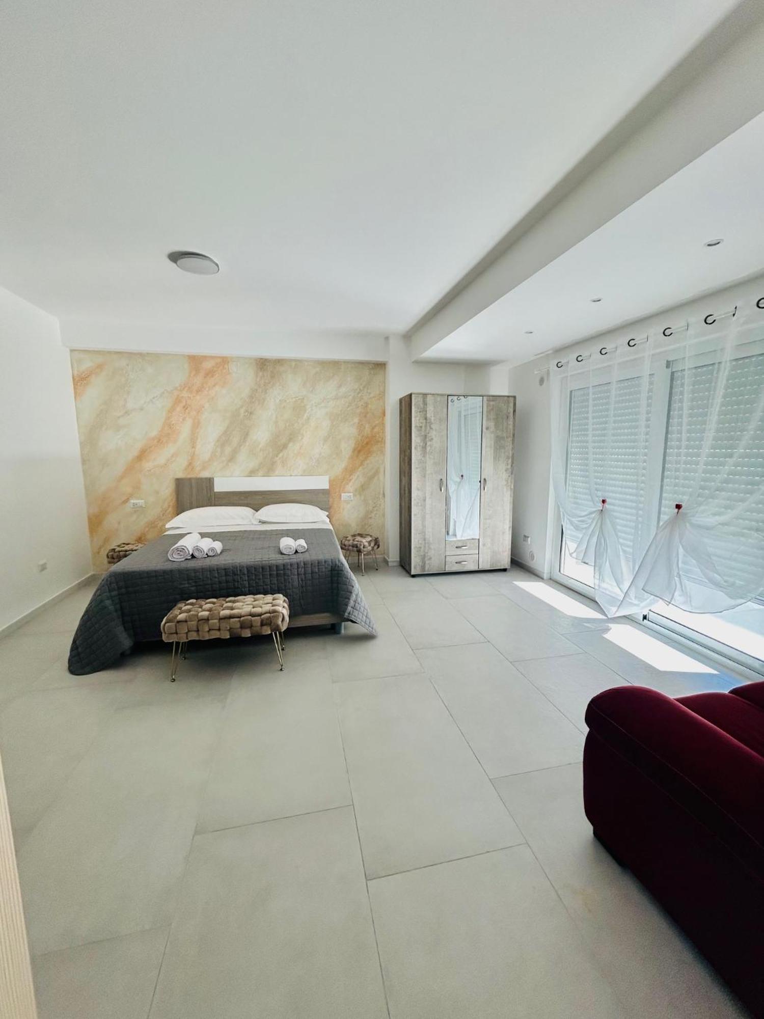 Aqua Marine B&B - Rooms And Apartments Milazzo Exterior photo